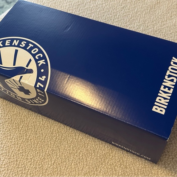 *New* Birkenstock Mocca Sandals with Copper Buckles sz 43 - Picture 6 of 13